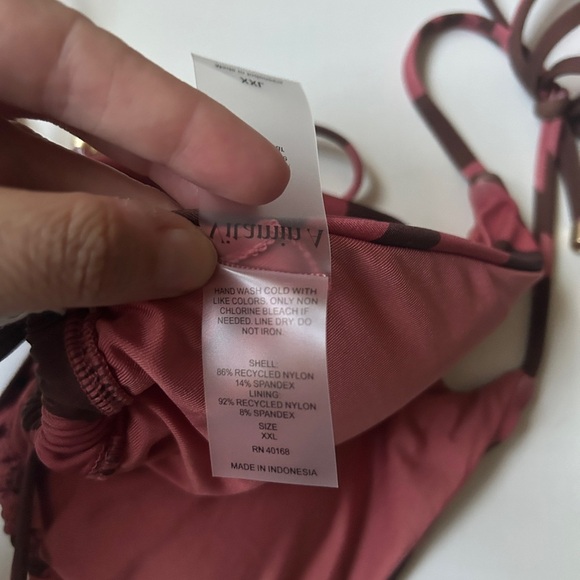 NWT Vitamin A Women’s Halter Swim Bikini Top XXL - Picture 4 of 7